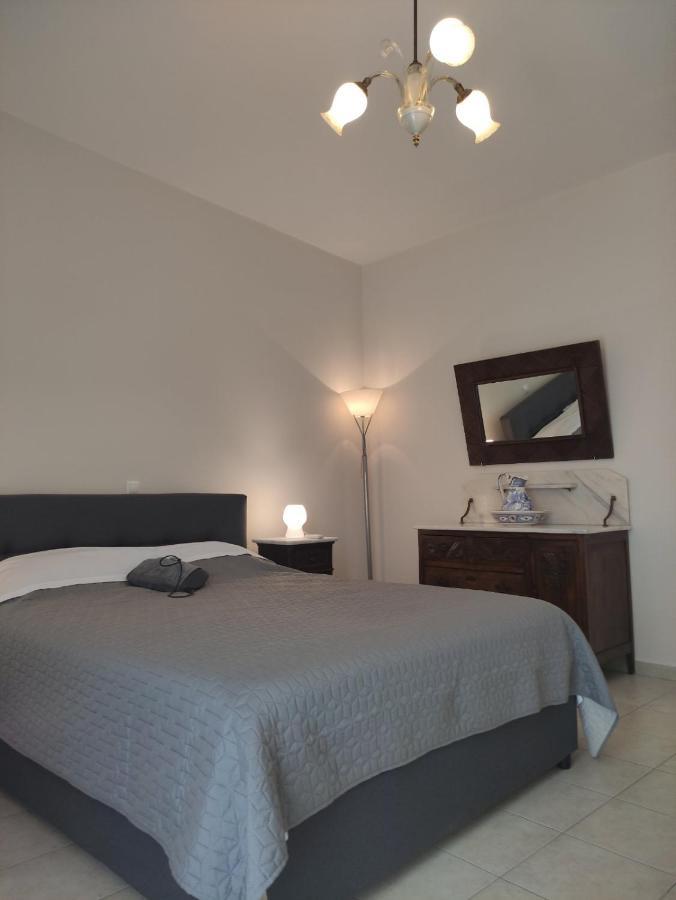 Ferienwohnung C' Est La Vie Nafplio Exterior foto